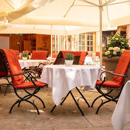 Hotel Goldene Sonne Landshut Ngoại thất bức ảnh